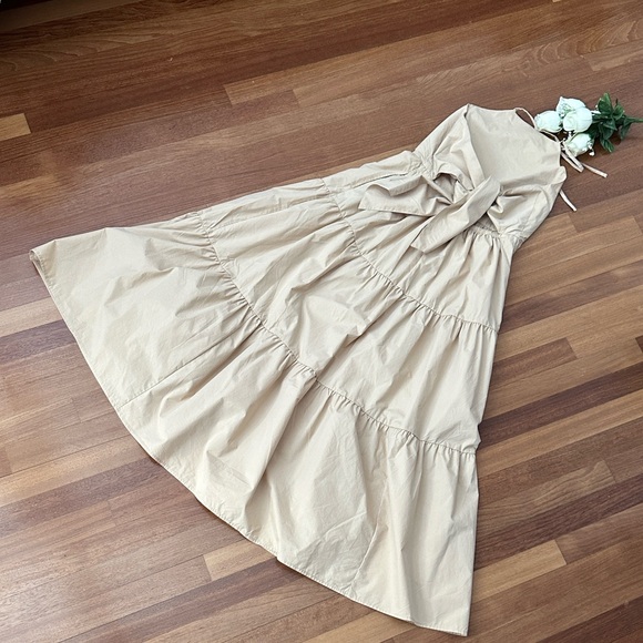 GAP Cream Halter Tiered Maxi Dress - Picture 5 of 7